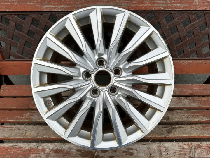 1x Alufelge 17 Zoll 7.5" 5x112 51ET 8V060125CB Audi A3 Rim Wheel FEL9655334126yb