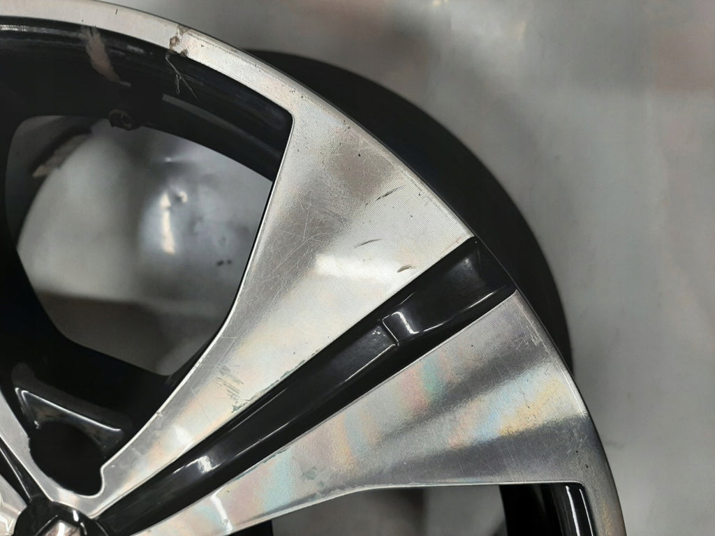 1x Alufelge 17 Zoll 7.0" 5x114.3 49ET 403007582 Renault III 1 Rim Wheel FEL9769909944tn