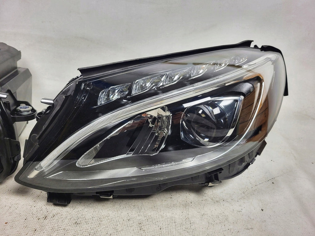Frontscheinwerfer Mercedes-Benz W205 A2059063703 A2059063803 LED Ein Satz SCH1742311717gp