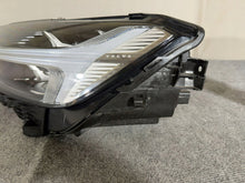 Laden Sie das Bild in den Galerie-Viewer, Frontscheinwerfer Volvo Xc60 II 32338984 LED Links Scheinwerfer Headlight SCH3205699210iv
