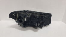 Load image into Gallery viewer, Frontscheinwerfer BMW 5 G31 G30 7439209-01 LED Links Scheinwerfer Headlight