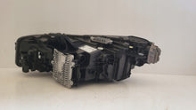 Laden Sie das Bild in den Galerie-Viewer, Frontscheinwerfer BMW Active Tourer U06 5A42248 LED Rechts Headlight SCH2597331779gq