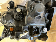 Load image into Gallery viewer, Frontscheinwerfer Ford Ranger EB3B-13W029 Rechts Scheinwerfer Headlight SCH2911010332kt