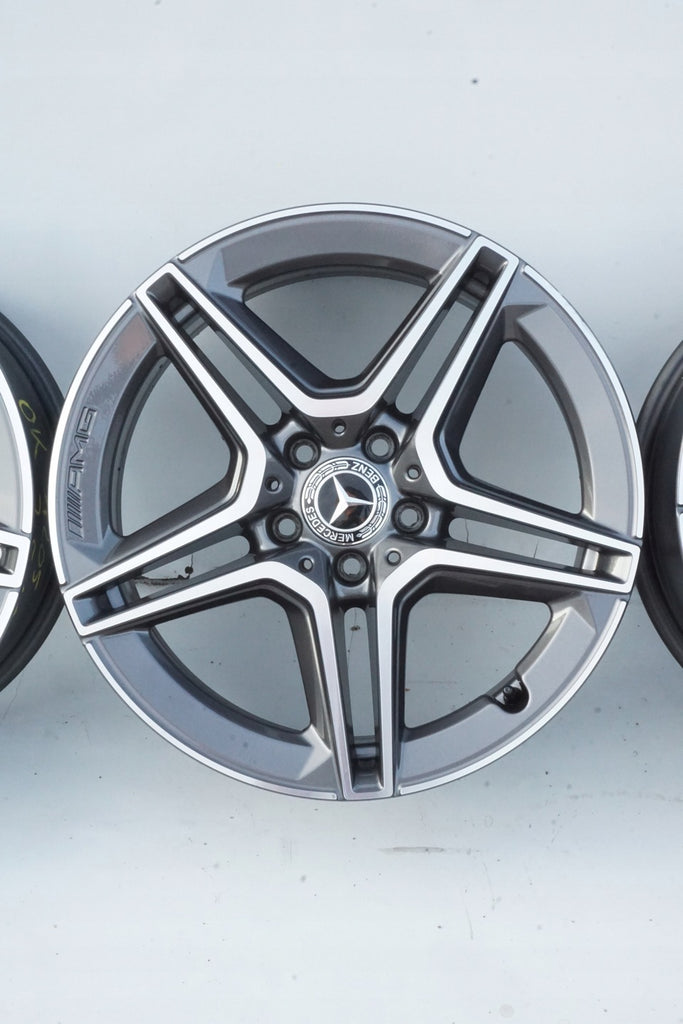 4x Alufelge 18 Zoll 7.5" 5x112 44ET Glanz Schwarz A2054019500 Mercedes-Benz W205