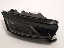Laden Sie das Bild in den Galerie-Viewer, Frontscheinwerfer Skoda Octavia IV 5E4941016A FALSE Scheinwerfer Headlight SCH5308767468or
