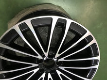 Load image into Gallery viewer, 1x Alufelge 19 Zoll 8.5" 5x112 31 5ET A2234013300 Mercedes-Benz Rim Wheel FEL5007258319xm