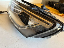 Laden Sie das Bild in den Galerie-Viewer, Frontscheinwerfer Audi Q5 8R0941005C Links Scheinwerfer Headlight SCH3792965113qy