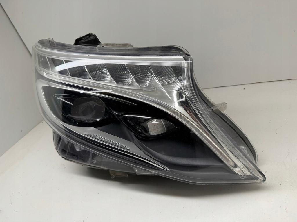 Frontscheinwerfer Mercedes-Benz Vito W447 A4479069800 LED Rechts Headlight SCH8204912424yu