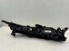 Laden Sie das Bild in den Galerie-Viewer, Frontscheinwerfer Mitsubishi Eclipse Cross EDM922-05010 LED Links Headlight