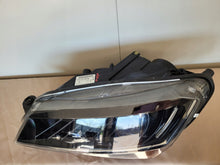 Laden Sie das Bild in den Galerie-Viewer, Frontscheinwerfer Skoda Superb III 3V1941015B Xenon Links Scheinwerfer Headlight