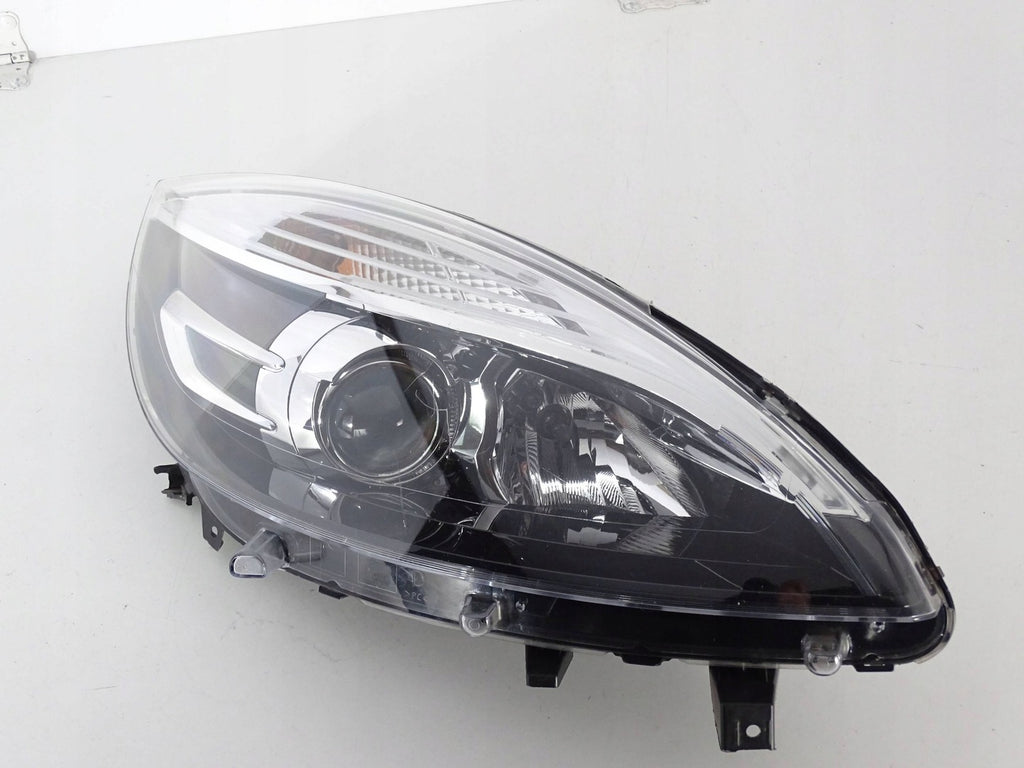 Frontscheinwerfer Renault Scenic 260106928R Rechts Scheinwerfer Headlight SCH9932394232ox