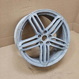 1x Alufelge 19 Zoll 8.5