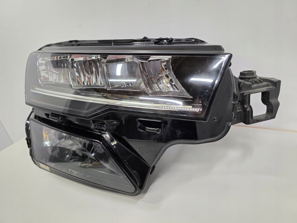 Frontscheinwerfer Skoda Karoq 57B941010 Rechts Scheinwerfer Headlight SCH8926023233ag
