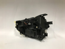 Laden Sie das Bild in den Galerie-Viewer, Frontscheinwerfer Mitsubishi Eclipse Cross Full LED Rechts Headlight