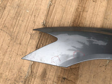 Laden Sie das Bild in den Galerie-Viewer, Kotflügel Mercedes-Benz W221 2215847588 Vorne Links