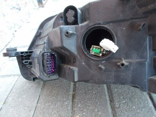 Frontscheinwerfer Skoda Superb III 3V1941016B Xenon Rechts Headlight