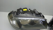 Laden Sie das Bild in den Galerie-Viewer, Frontscheinwerfer BMW X3 E83 3418412 Ein Satz Scheinwerfer Headlight SCH2826901114jv