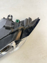 Laden Sie das Bild in den Galerie-Viewer, Frontscheinwerfer Jaguar Xf X250 VPCX2X-13W030-DG Links Scheinwerfer Headlight SCH8730057454uq