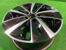 Load image into Gallery viewer, 1x Alufelge 17 Zoll 7.0" 5x114.3 43ET A4204010700 Mercedes-Benz Citan W420 FEL9565242894tp
