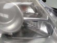 Laden Sie das Bild in den Galerie-Viewer, Frontscheinwerfer Toyota Avensis 8112605310 Rechts Scheinwerfer Headlight SCH5482246082fs