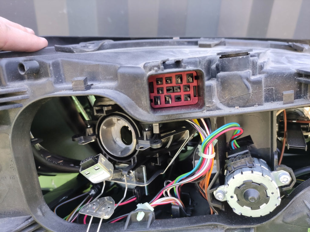 Frontscheinwerfer Volvo Xc70 Xenon Links Scheinwerfer Headlight