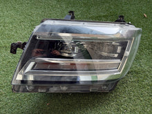 Laden Sie das Bild in den Galerie-Viewer, Frontscheinwerfer Man Tge Crafter 7C1941035B Links Scheinwerfer Headlight SCH9862054984hl