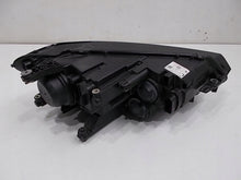 Laden Sie das Bild in den Galerie-Viewer, Frontscheinwerfer VW Touran 5TB941005 Halogen Links Scheinwerfer Headlight