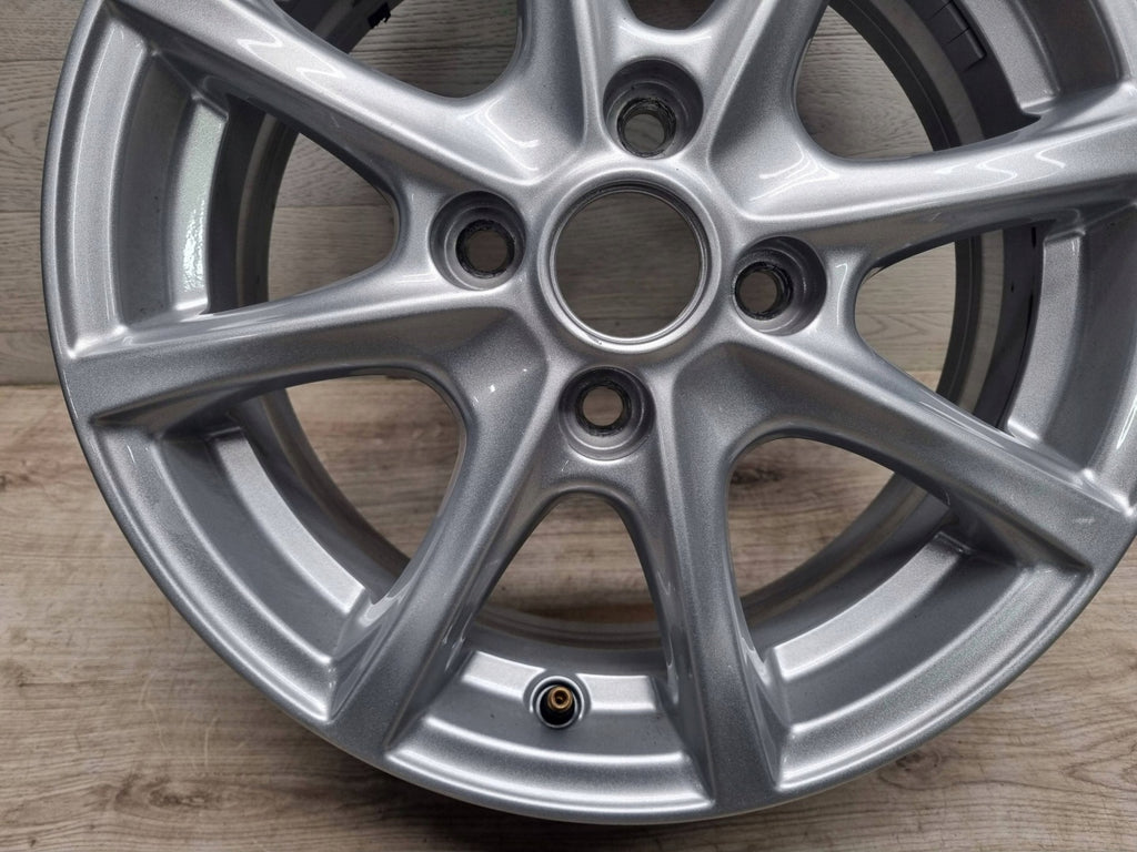 1x Alufelge 15 Zoll 6.0" 4x108 45ET Glanz Silber H1BC-A1B Ford Fiesta I FEL5941570979pu