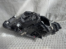 Laden Sie das Bild in den Galerie-Viewer, Frontscheinwerfer BMW F11 F10 7317132-11 Xenon Rechts Scheinwerfer Headlight SCH5360837373hb
