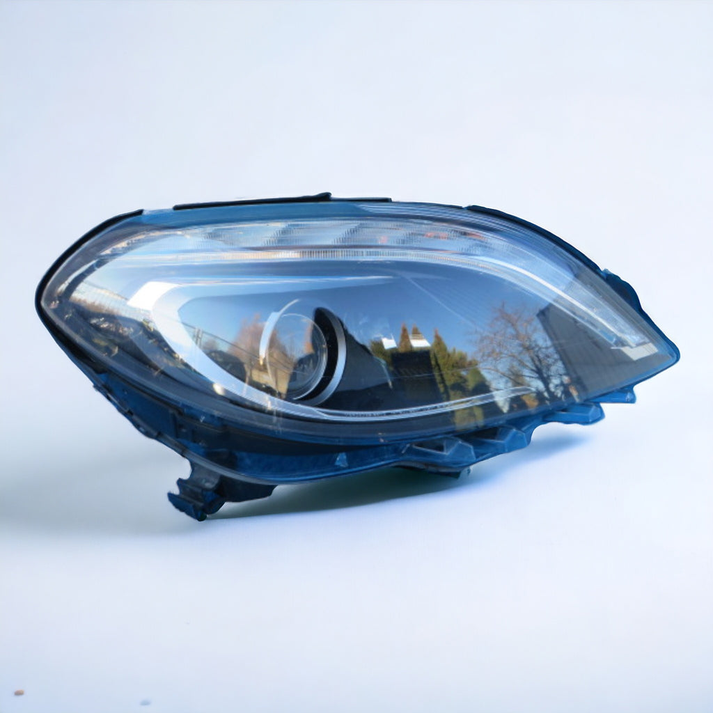 Frontscheinwerfer Mercedes-Benz W246 A2468200861 Xenon Rechts Headlight