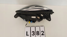 Load image into Gallery viewer, Frontscheinwerfer Mercedes-Benz Slc R172 Slk A1729063601 LED Rechts Headlight