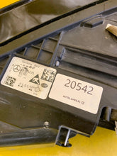 Load image into Gallery viewer, Frontscheinwerfer Mercedes-Benz Gle A1679068607 LED Rechts Headlight