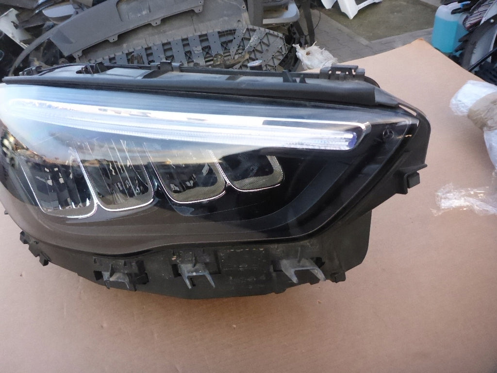 Frontscheinwerfer Mercedes-Benz W247 A2479063604 LED Rechts Headlight SCH5557930374jb