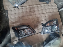 Laden Sie das Bild in den Galerie-Viewer, Frontscheinwerfer Opel Signum Vectra C Xenon Links Scheinwerfer Headlight SCH6846235696is