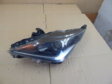 Laden Sie das Bild in den Galerie-Viewer, Frontscheinwerfer Toyota Aygo Links Scheinwerfer Headlight SCH3234046590fj