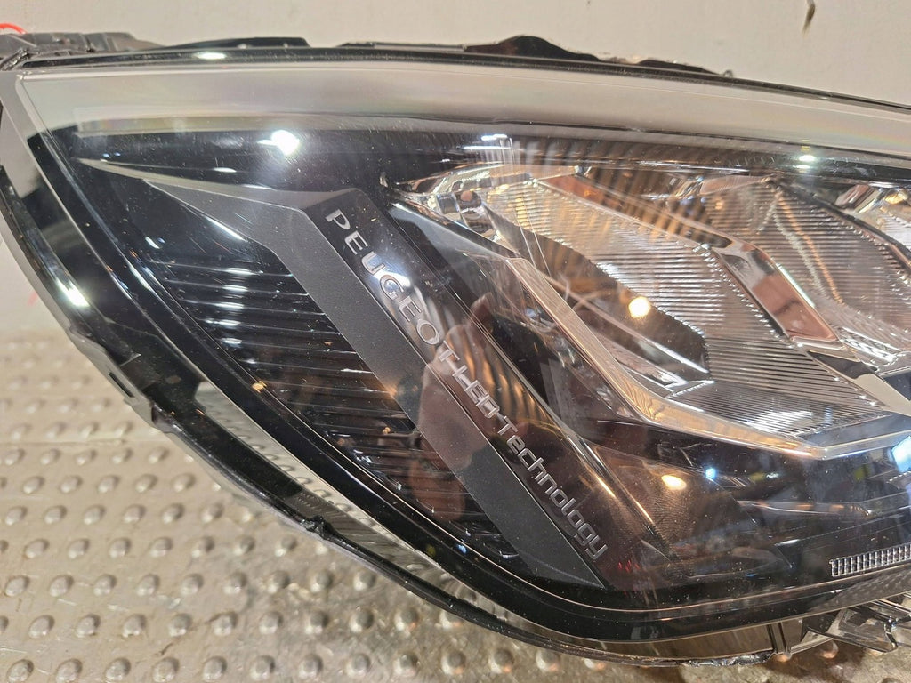 Frontscheinwerfer Peugeot 2008 208 II S25062279 9833036180 LED Rechts Headlight