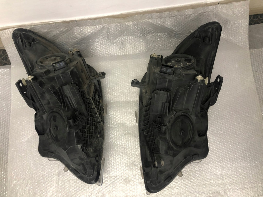 Frontscheinwerfer Mercedes-Benz W447 A4479067700 1EL011284-88 Rechts oder Links