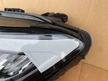 Laden Sie das Bild in den Galerie-Viewer, Frontscheinwerfer VW 11B941005 LED Links Scheinwerfer Headlight SCH5058460007vt