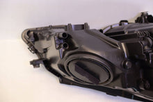 Laden Sie das Bild in den Galerie-Viewer, Frontscheinwerfer Mercedes-Benz W212 BNE4639 Links Scheinwerfer Headlight SCH1700021729sq
