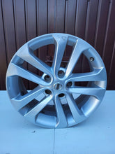 Load image into Gallery viewer, 1x Alufelge 17 Zoll 7.0" 5x114.3 47ET Glanz Silber Nissan I 1 Rim Wheel FEL3865633118ek