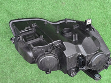 Laden Sie das Bild in den Galerie-Viewer, Frontscheinwerfer Mercedes-Benz W204 A2048206859 Links Scheinwerfer Headlight SCH1928291010sq