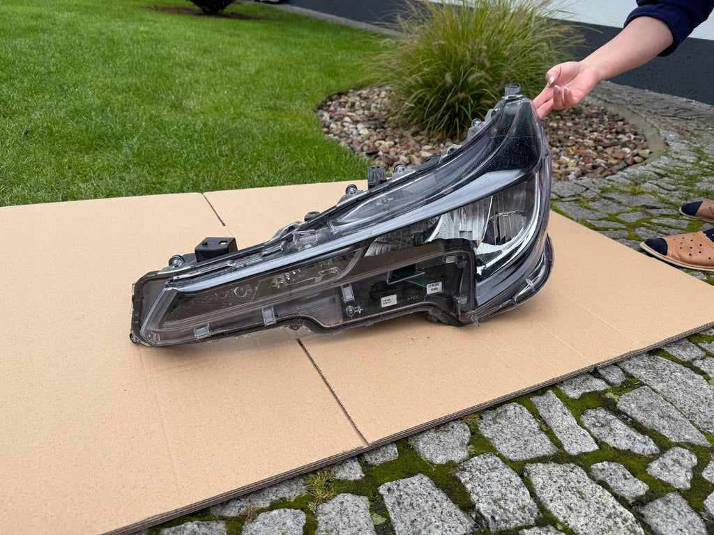 Frontscheinwerfer Toyota Corolla 81150-02S60 LED Links Scheinwerfer Headlight SCH9183005737fa