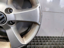 Laden Sie das Bild in den Galerie-Viewer, 1x Alufelge 16 Zoll 6.5" 5x112 42ET 3C1071496G VW Passat B7 Rim Wheel FEL9452459001ta