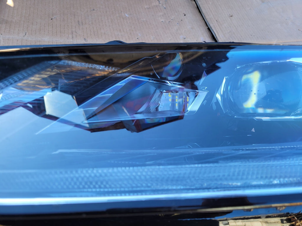 Frontscheinwerfer Skoda Octavia IV 5E4941015A LED Links Scheinwerfer Headlight SCH7444750061ox
