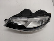 Laden Sie das Bild in den Galerie-Viewer, Frontscheinwerfer Skoda Rapid 5JB941015 Links Scheinwerfer Headlight SCH5375325927eg