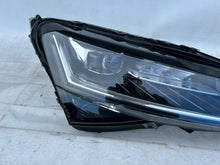 Laden Sie das Bild in den Galerie-Viewer, Frontscheinwerfer Skoda Superb III 3V1941016D Full LED Rechts Headlight