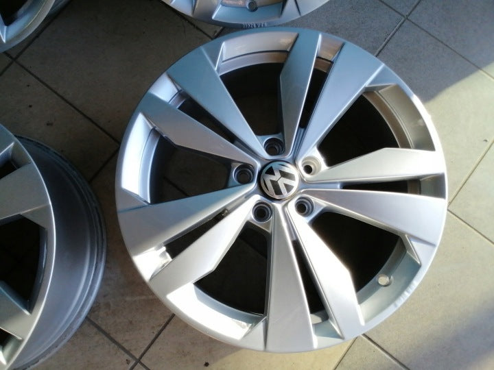 4x Alufelge 18 Zoll 7.5" 5x112 50ET 10A071498 VW Touran Rim Wheel FEL1666521728vd