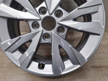Load image into Gallery viewer, 1x Alufelge 16 Zoll 6.5" 5x112 43ET Glanz Silber 8Y0071496A Audi A3 Rim Wheel FEL2253649238vu