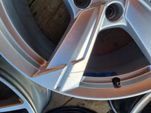 Load image into Gallery viewer, 4x Alufelge 18 Zoll 8.0" 5x112 39ET Glanz 4K0601025 Audi Rim Wheel FEL5204035170nu