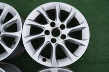 Laden Sie das Bild in den Galerie-Viewer, 4x Alufelge 16 Zoll 6.5" 5x112 46ET Glanz Silber 8V0601025BM Audi A3 Rim Wheel FEL6991566893ux